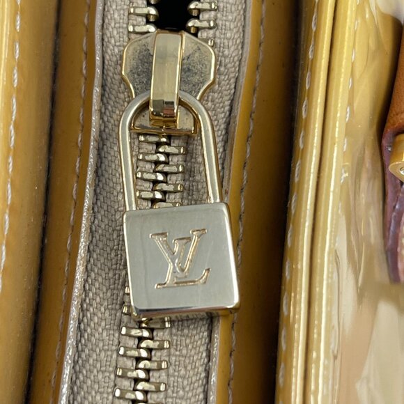 Louis Vuitton Vintage Houston Yellow Monogram Vernis Leather Tote - Preowned - Picture 11 of 16